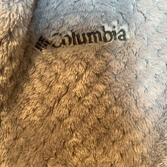 Columbia Soft Gray Fleece Jacket - Picture 3 of 5